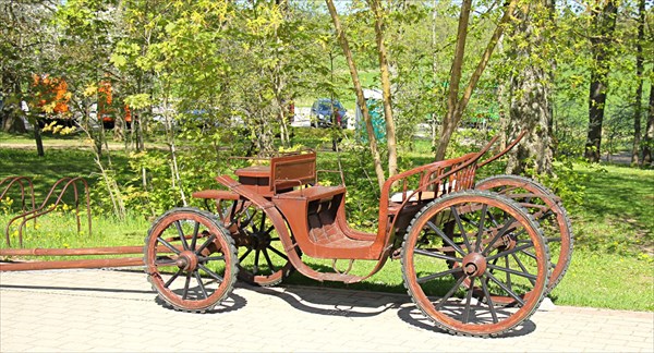 017-Замок Яунмоку